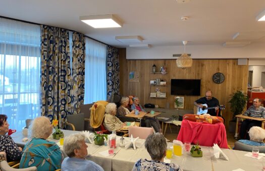 Biblická hodinka v SeniorCentru Humpolec